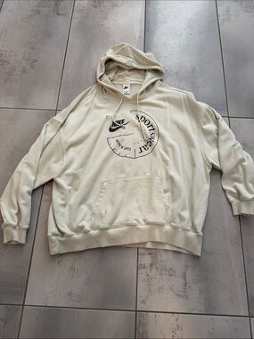 Nike Cream/Lime Green Pullover Hoodie with Black Sportswear Logo